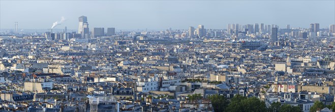 Panorama of Paris from the Sacré-Cur de Montmartre Basilica, Montmartre, Paris, ÃŽle-de-France,