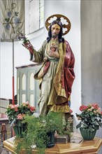 Jesus figure with floral decoration, St Martin's Church from 1746 in Eisenbach, Kreuzthal, Markt