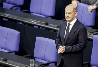 Federal Chancellor Olaf Scholz in front of the start of his government statement in the Bundestag,