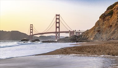 Golden Gate Bridge in San Francisco (California, USA) at Sunset