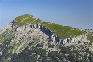 Mountain panorama from the Walmedinger Horn, 1990m, to the Hoher Ifen, 2230m, Kleinwalsertal,