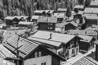 Wooden houses with wooden shingle roofs, black and white photograph, Grimentz, Val d'Anniviers,