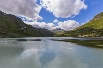 Glacial lake below the Moiry glacier, near Grimentz, Val d'Anniviers, Valais Alps, Canton Valais,