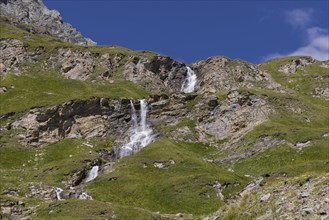 Hiking, Grossglockner group, waterfall, lake, Carinthia