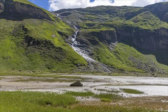 Hiking, Grossglockner group, waterfall, lake, Carinthia