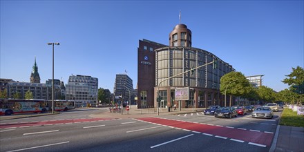 Willy-Brandt-Strasse with the SRH Campus Hamburg under a cloudless blue sky, Free and Hanseatic