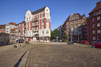 Residential building on the street Krayenkamp intersection Wincklerstrasse, Free and Hanseatic City