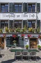 Pub, restaurant, pub zur alten Post with outdoor catering in a historic half-timbered house,