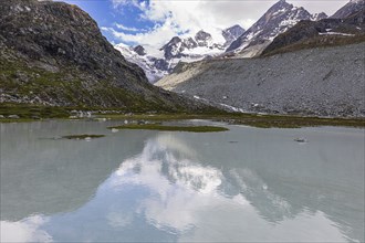 Glacial lake below the Moiry glacier, near Grimentz, Val d'Anniviers, Valais Alps, Canton Valais,