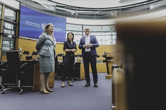 (R-L) Tomas Heidar, President of the International Tribunal for the Law of the Sea, Annalena