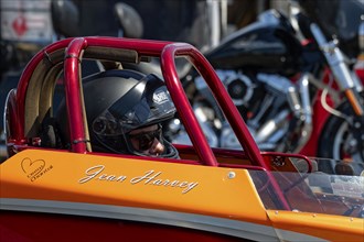 Motorsport, drag racing, pilot in a race car, Napierville, Province of Quebec, Canada, North