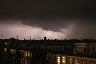 Weather lights, thunderstorm over Berlin, 07.08.2024