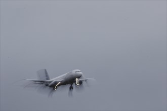 An aircraft on approach, photographed at Berlin Brandenburg Airport 'Willy Brandt'Äô (BER) in