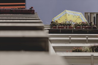 Parasol on the balcony of a prefabricated building, taken in Berlin, 07/08/2024