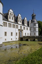 Neuhaus Castle, moated castle, Weser Renaissance, Paderborn, Westphalia, North Rhine-Westphalia,