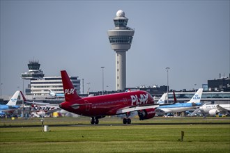 Play Airbus A320-251N, Iceland, aircraft landing at Amsterdam Schiphol Airport, Buitenveldertbaan,