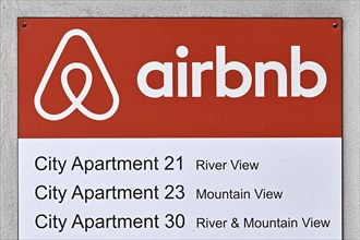 Sign airbnb City Apartment