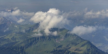 Mountain panorama from the Nebelhorn, 2224m, to the south to Kanzelwand, mountain station of the