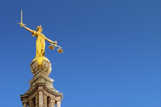 Lady Justice Statue on the Old Bailey, Central Criminal Court, London, United Kingdom, Europe