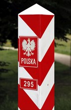 Bad Muskau, 26.07.2009, Border to Poland, Boundary stone in the Polish part of the Fürst-Pueckler,