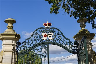 Proschwitz Castle is a castle in the neo-baroque style in the Meissen district of Proschwitz, which