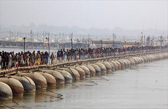 Allahabad, India, 20.01.2010, Hindus gather for the Magh Mela in Allahabad to take a holy dip at