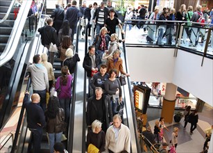 Berlin, 02.10.10, Customers in the Alexa shopping centre, Berlin, Germany, Europe