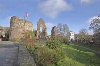 Romanesque palace of Hayn Castle and lower gate, gate tower, town gate, historical ruin,