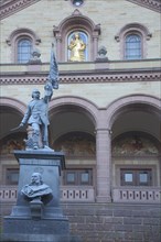 Monument with statue of Otto von Bismarck in front of St Laurentius Church, Weinheim, Bergstrasse,