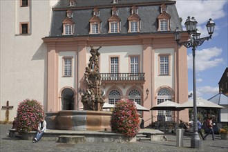 Old town hall with Neptune fountain on the market square, Renaissance, candelabra, Weilburg,