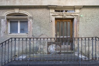 Vacant former inn with Biedermeier banisters, 1823, Herrenstr. 35, Mainbernheim, Lower Franconia,