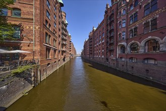Wandrahmsfleet with historic brick warehouses, Speicherstadt, Free and Hanseatic City of Hamburg,