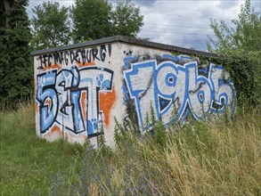 Graffiti 1. FC Magdeburg since 1965 on a wall at Jersleber See. In the European Cup, the football