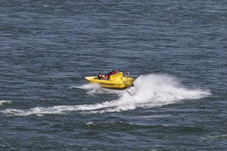 Boating, speed boat on the Saint Lawrence River, Montreal, Province of Quebec, Canada, North