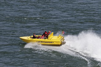 Boating, speed boat on the Saint Lawrence River, Montreal, Province of Quebec, Canada, North