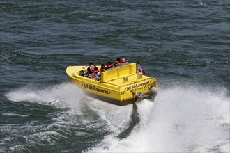 Boating, speed boat on the Saint Lawrence River, Montreal, Province of Quebec, Canada, North