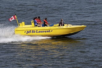 Boating, speed boat on the Saint Lawrence River, Montreal, Province of Quebec, Canada, North