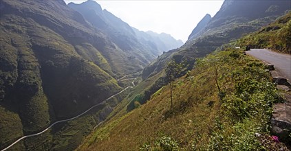 Ma Pi Leng Pass, Dong Van Karst Plateau UNESCO Global Geopark, Ha Giang Province, Vietnam, Asia