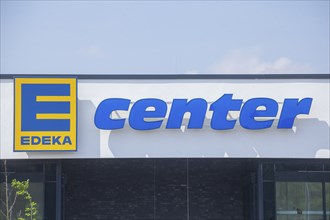 Edeka logo on an Edeka centre, Lilienthal, Lower Saxony, Germany, Europe