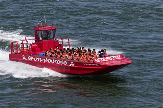 Jet boating, jet boat ride on the Saint Lawrence River, Summer, Montreal, Province of Quebec,