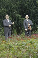 Sculptures and memorial to conductor Fritz bush and violinist Adolf bush by Christel Lechner 2017,