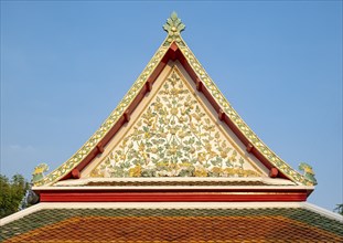 Architectural detail, roof, Wat Pho complex, Bangkok, Thailand, Asia