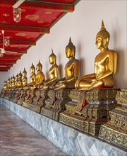 Buddha images at Phra Rabiang cloister, Wat Pho complex, Bangkok, Thailand, Asia