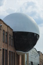 The Oscar Niemeyer Sphere was completed at the end of June 2020 as a factory canteen on the site of