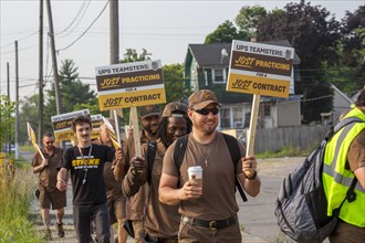 Detroit, Michigan USA, 30 June 2023, Members of the Teamsters Union carried just practicing picket