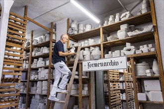 Meissen is the oldest porcelain manufactory in Europe and has stood for unique craftsmanship since