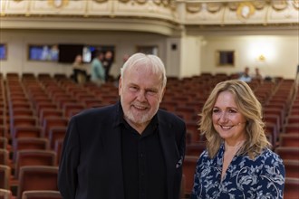 SemperOperaball is back! After a three-year break due to the pandemic, the Semper Opera will open