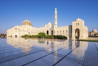 Sultan Qaboos Grand Mosque, Muscat, Oman, Asia