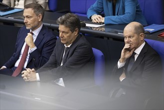 (L-R) Christian Lindner (FDP), Federal Minister of Finance, Robert Habeck (Alliance 90/The Greens),