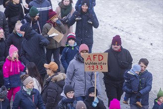 Several thousand people protested on Sunday in Dresden and elsewhere, against the AfD and in favour